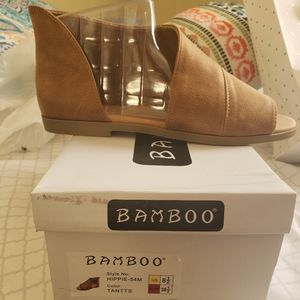 Brown bamboo sandalds